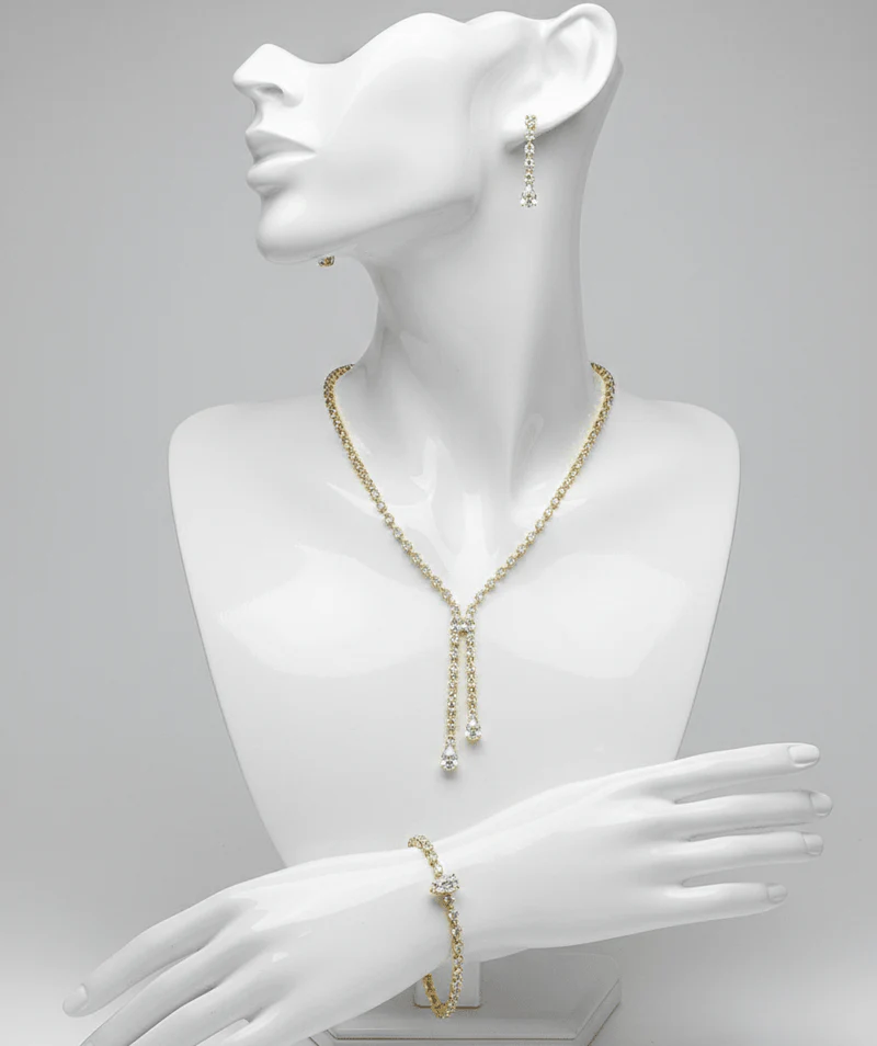 Elegant Teardrop Crystal Jewelry Set