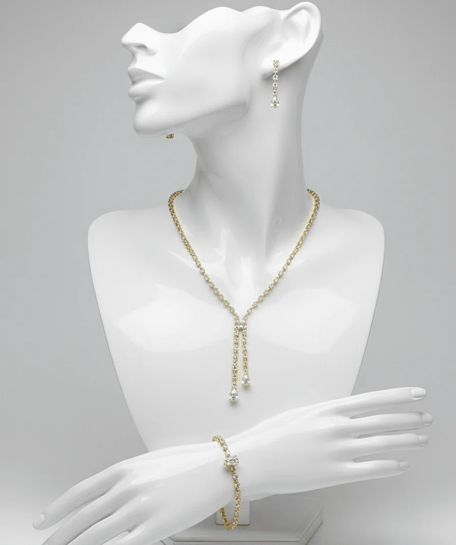Elegant Teardrop Crystal Jewelry Set